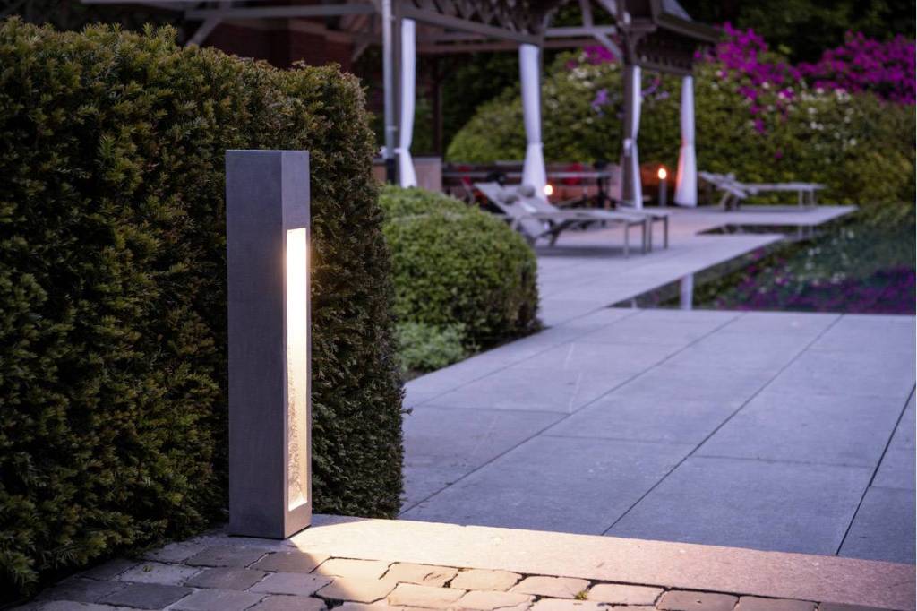 5 Unique Ways to Use a Safety Bollard to Enhance Workplace Safety